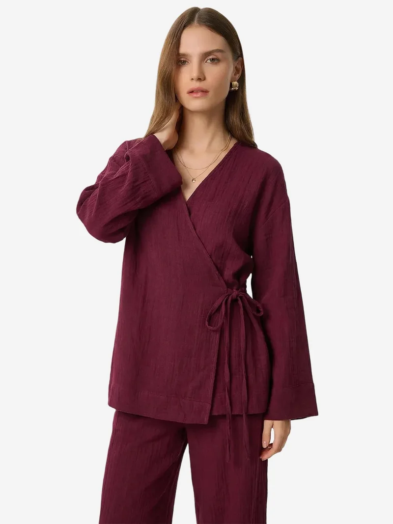 السعادة في إسطنبول ISTANBUL High Waist Wide Leg Pants & V-Neck Tie Detail Blouse Co-ord Set