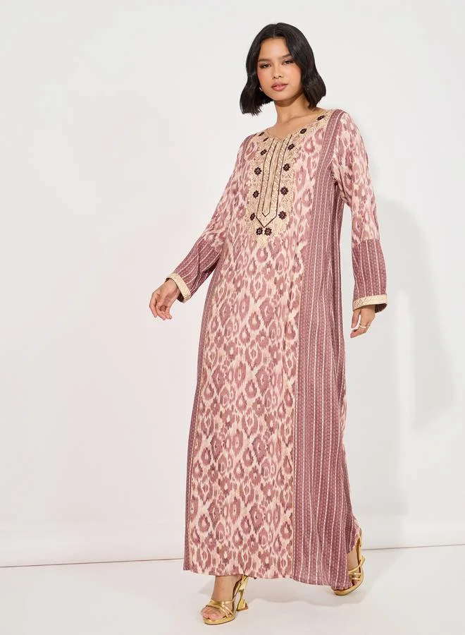 Styli All-Over Print Embroidered Neck Jalabiya