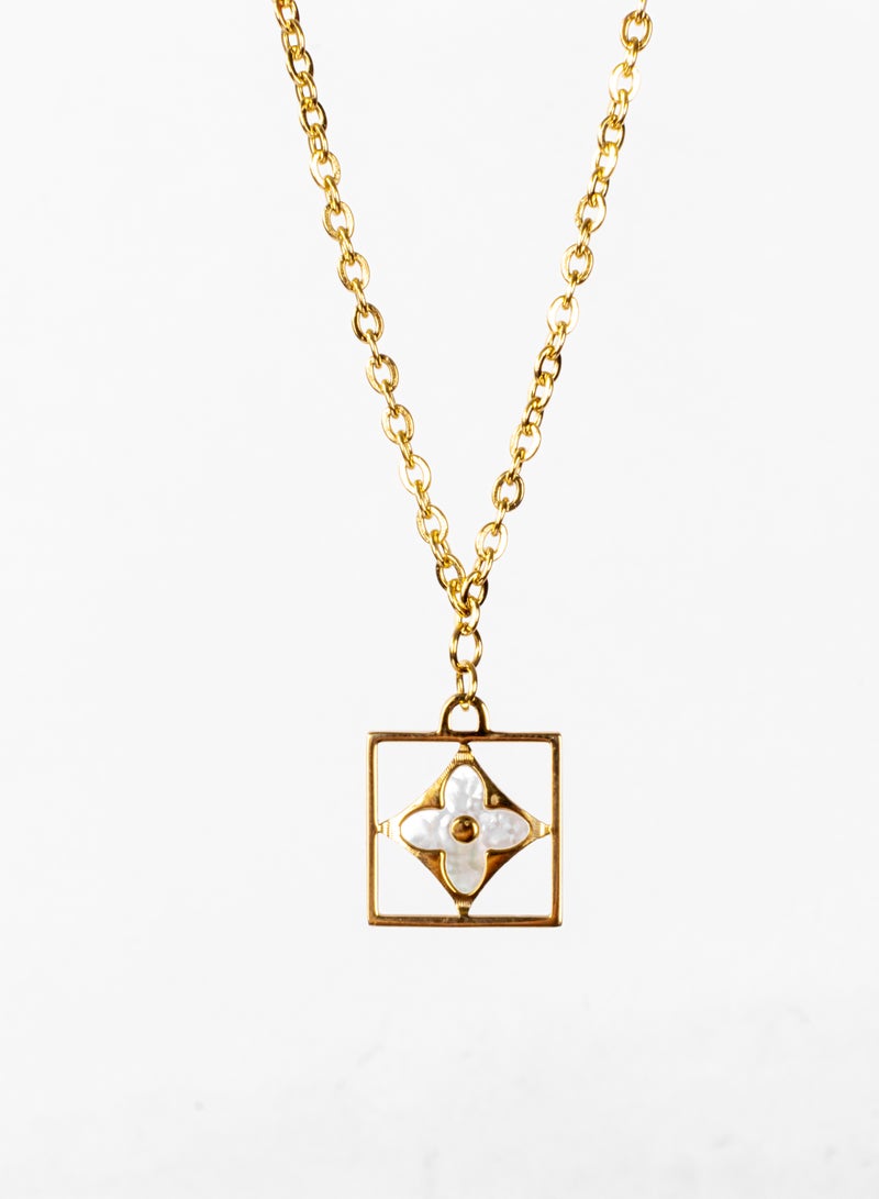 The Black Pearl Accessories Stainless Steel 316 Necklace with a White Clover Leaf Pendant, Premium Quality & Against Color Change - Image 2