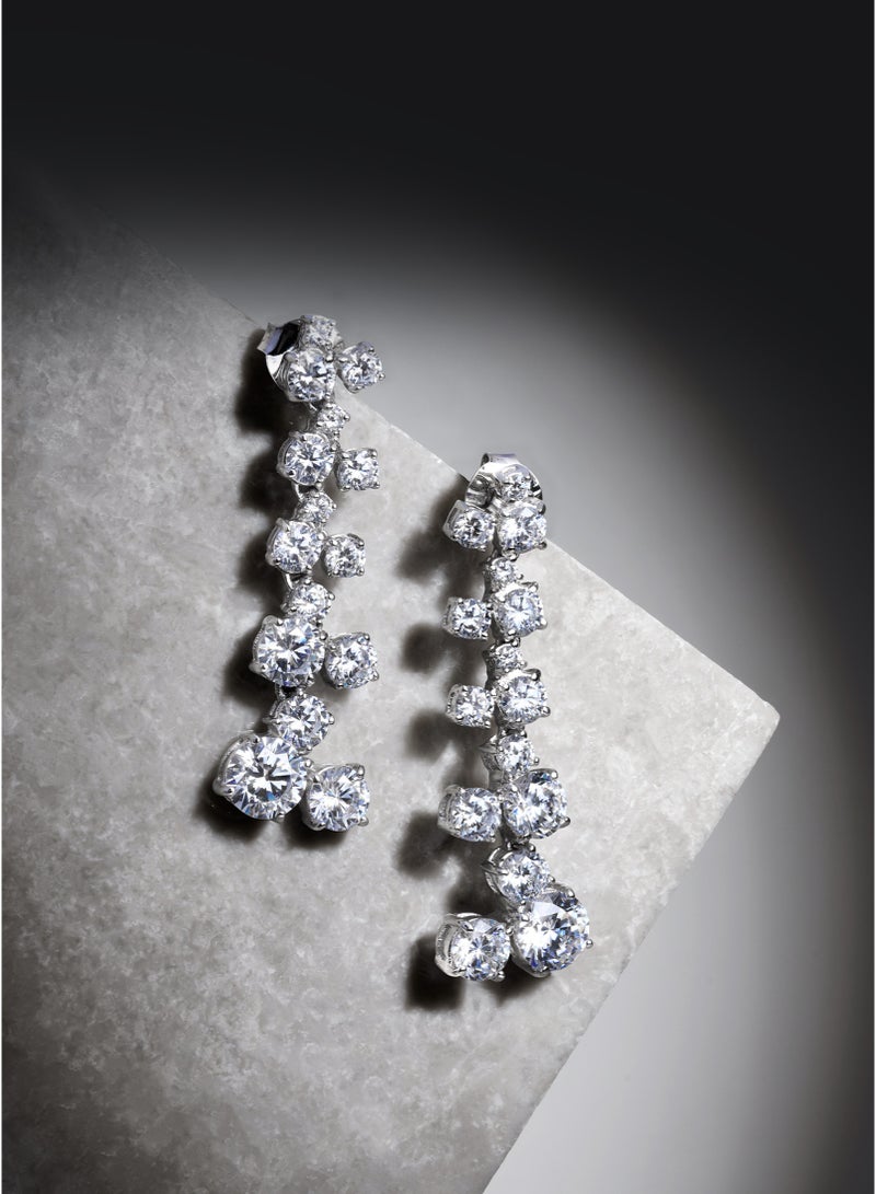 أونال أقراط "ندى النخيل" للسيدات – أناقة الفضة الإسترليني المرصعة بالزركونيا البيضاء، من مجموعة الشرق الأوسط الحصرية - Image 2