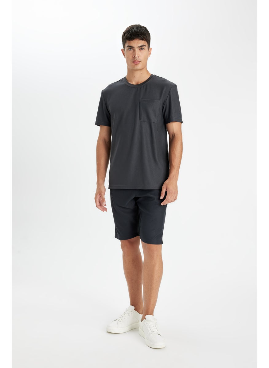 Man Regular Fit Bermuda Shorts