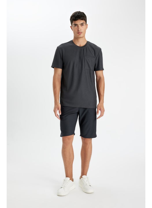 Man Regular Fit Bermuda Shorts