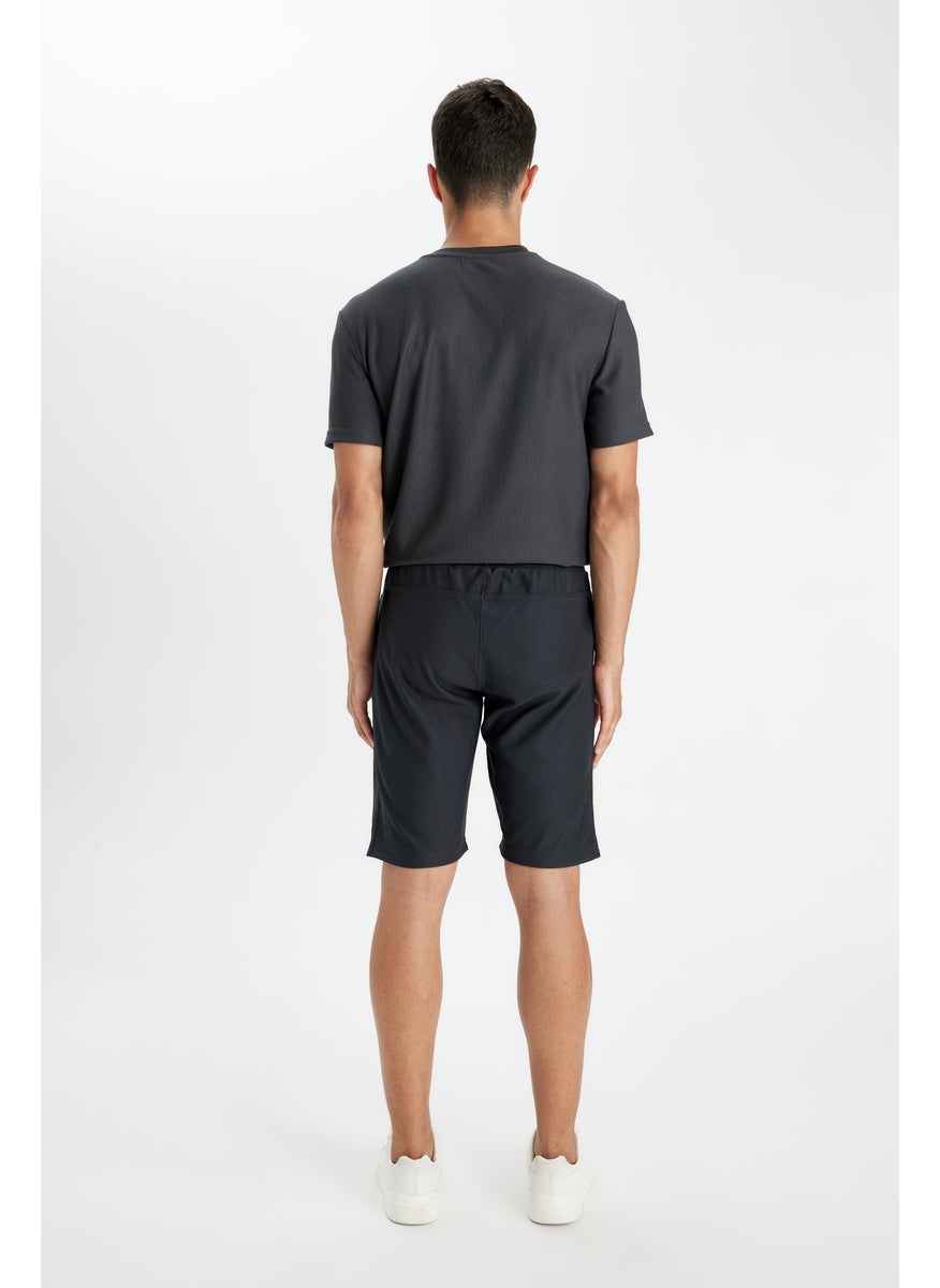 Man Regular Fit Bermuda Shorts