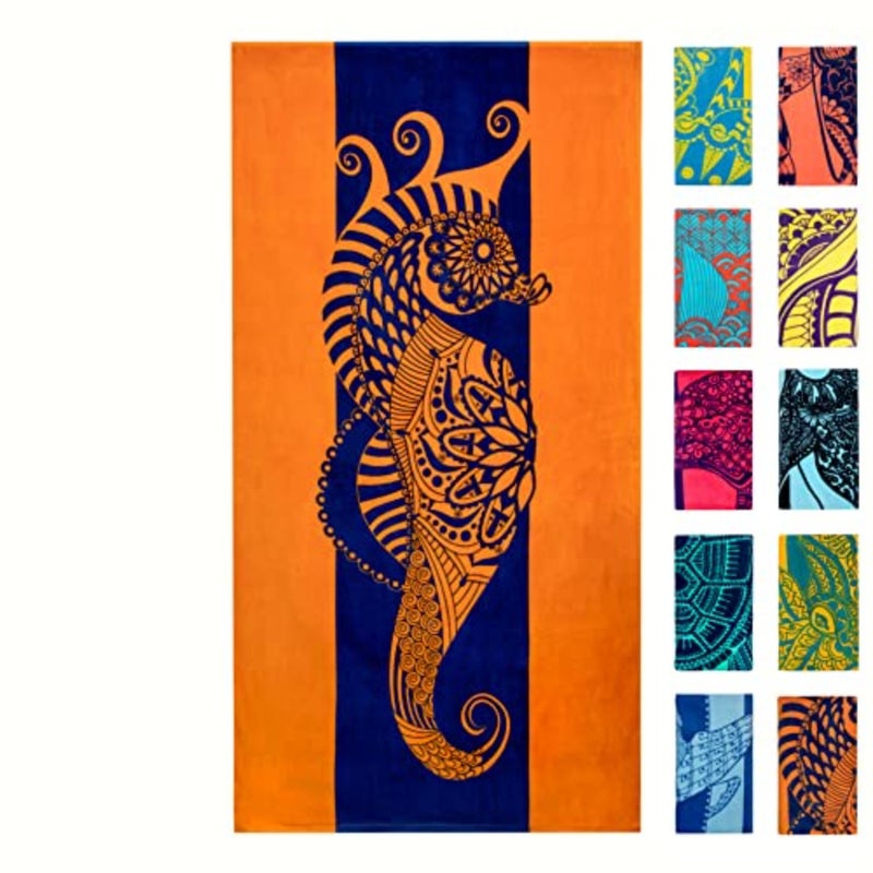 منشفة شاطئ Seahorse باللونين الأزرق والبرتقالي بتصميم استوائي، كبيرة جدًا، XL 34x63 منشفة حمام سباحة نابضة بالحياة ومشرقة وملونة مصنوعة من القطن بنسبة 100% - Image 1