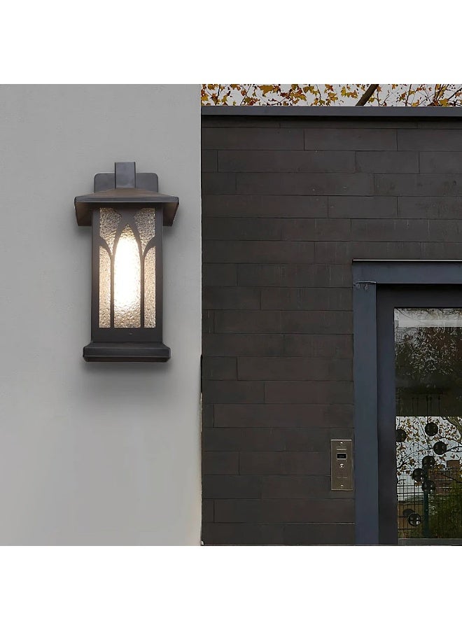 Hammer Wall lanterns give the fence a touch of nighttime beauty - Image 1