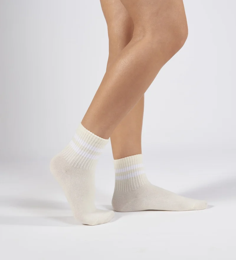 Forwena Ecru Cotton Seamless Tennis Socks