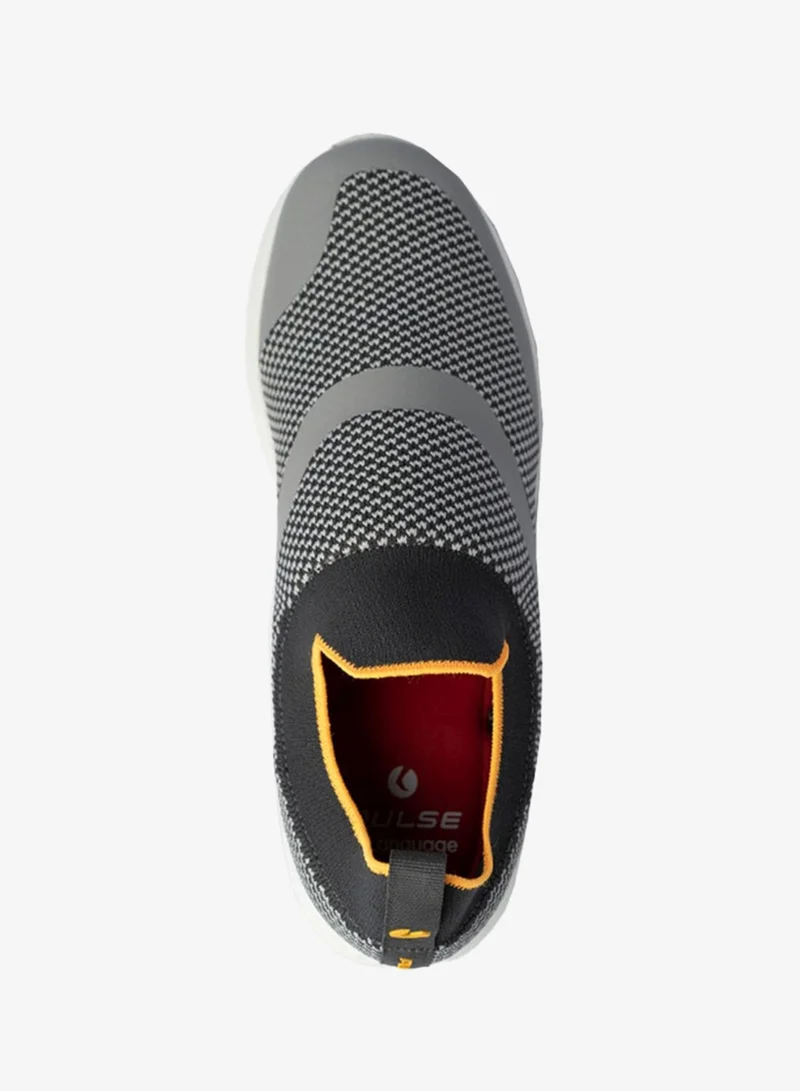 لانجوتش سنيكرز كوزموس