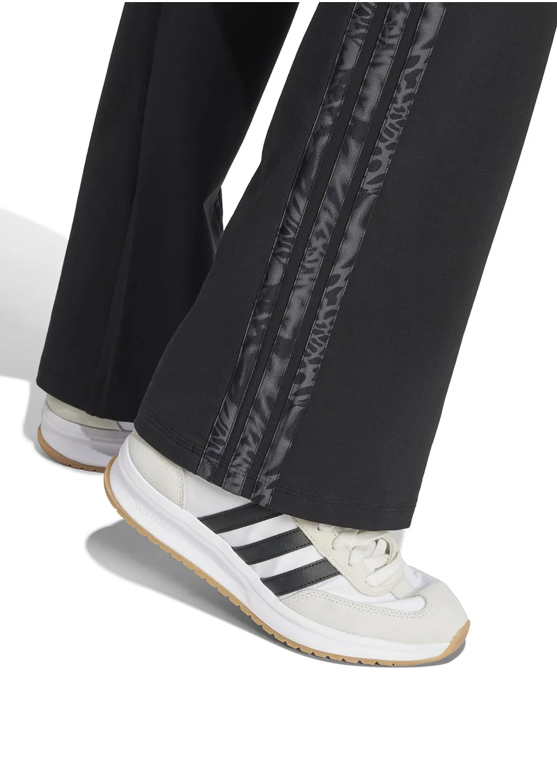 اديداس Essential 3 Stripe Printed Leggings