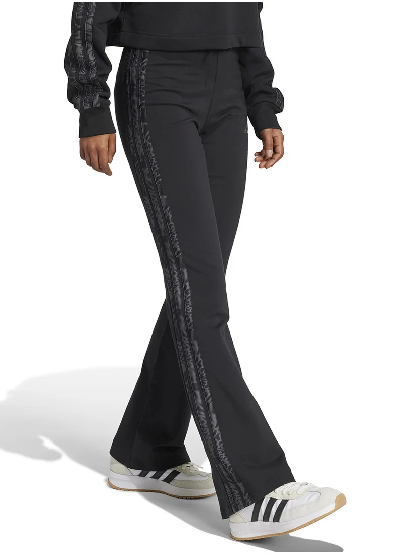 اديداس Essential 3 Stripe Printed Leggings