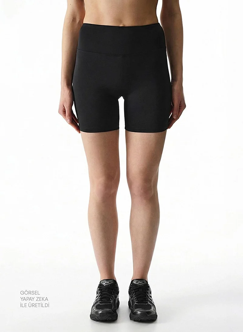 بنتي Women's Smooth Feel Hot Pants - Black Polyester Activewear Shorts