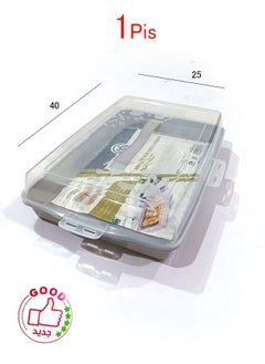 Plastic cake and pastry container with a transparent cover