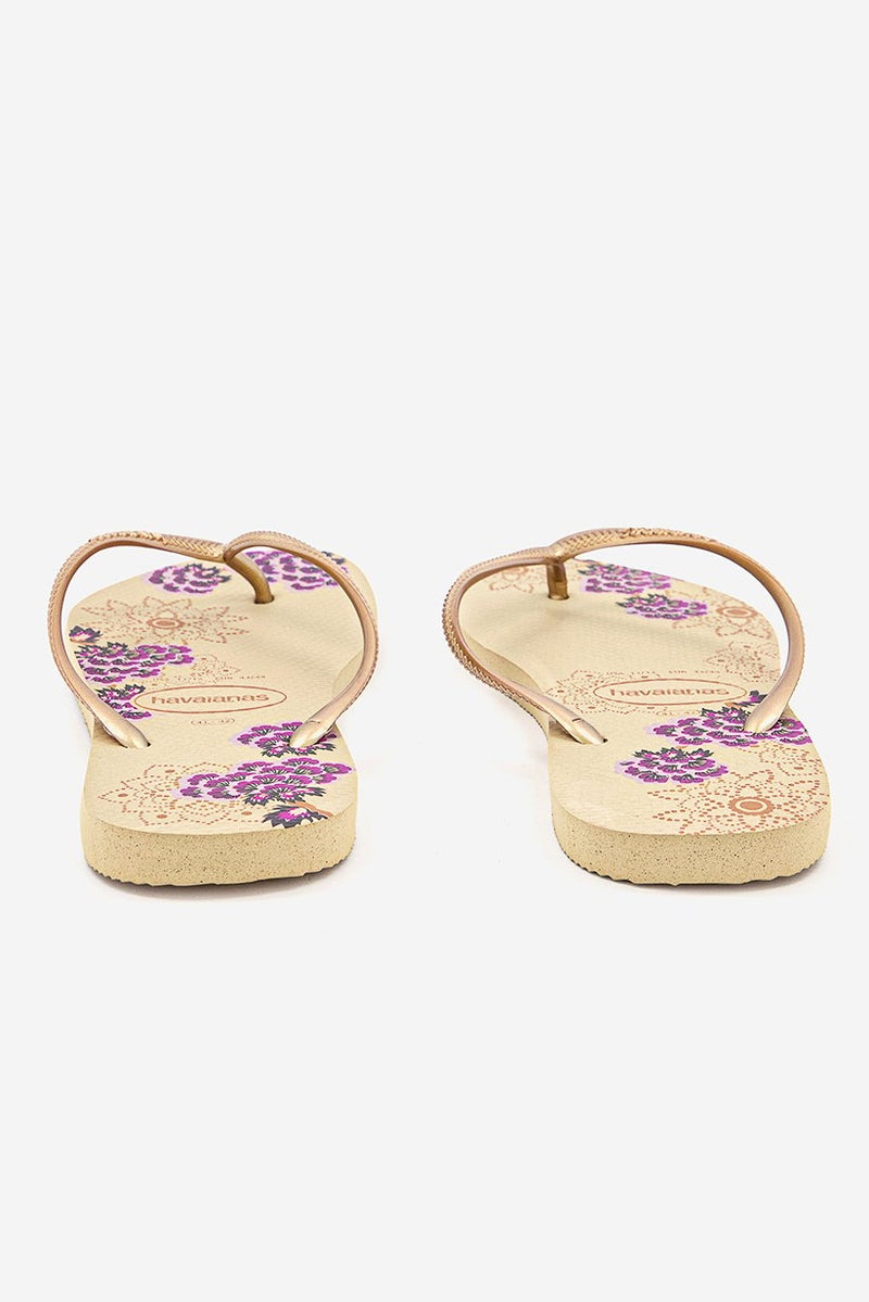 havaianas Women Style 2 Slim Organic Flip Flops, Sand Grey  - Image 2