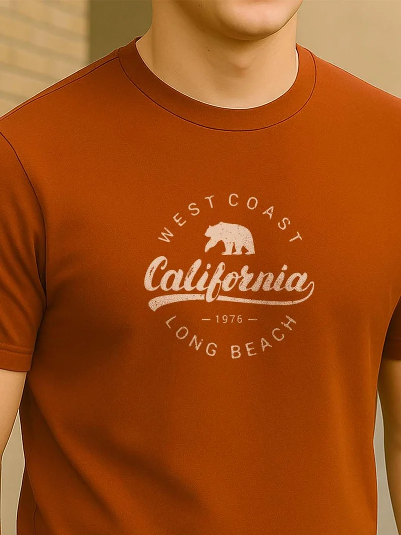 NOBERO Men's Rust Graphic T-Shirt