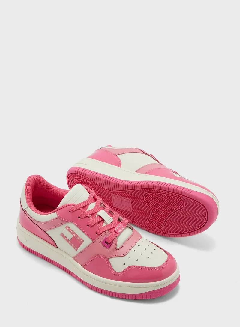 TOMMY JEANS Retro Basket Low Top Sneakers
