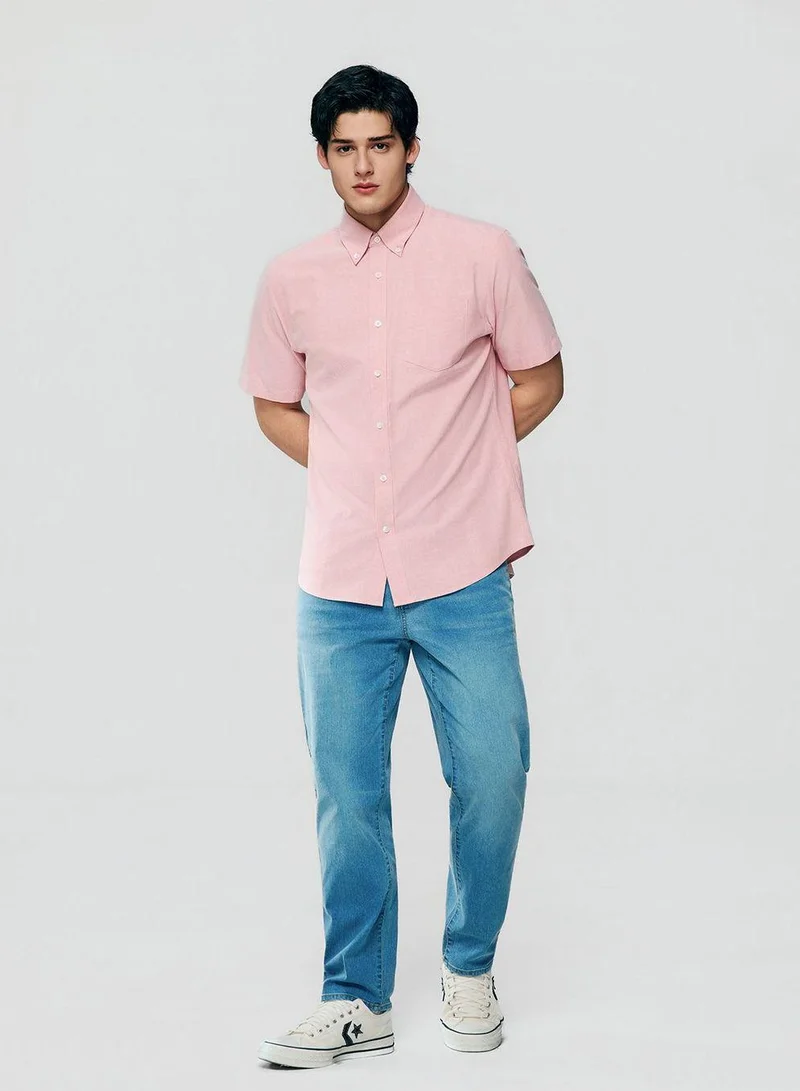 Giordano  Men’s Regular Fit Wrinkle‑Free Short Sleeve Oxford Shirt for Men | Best Price UAE