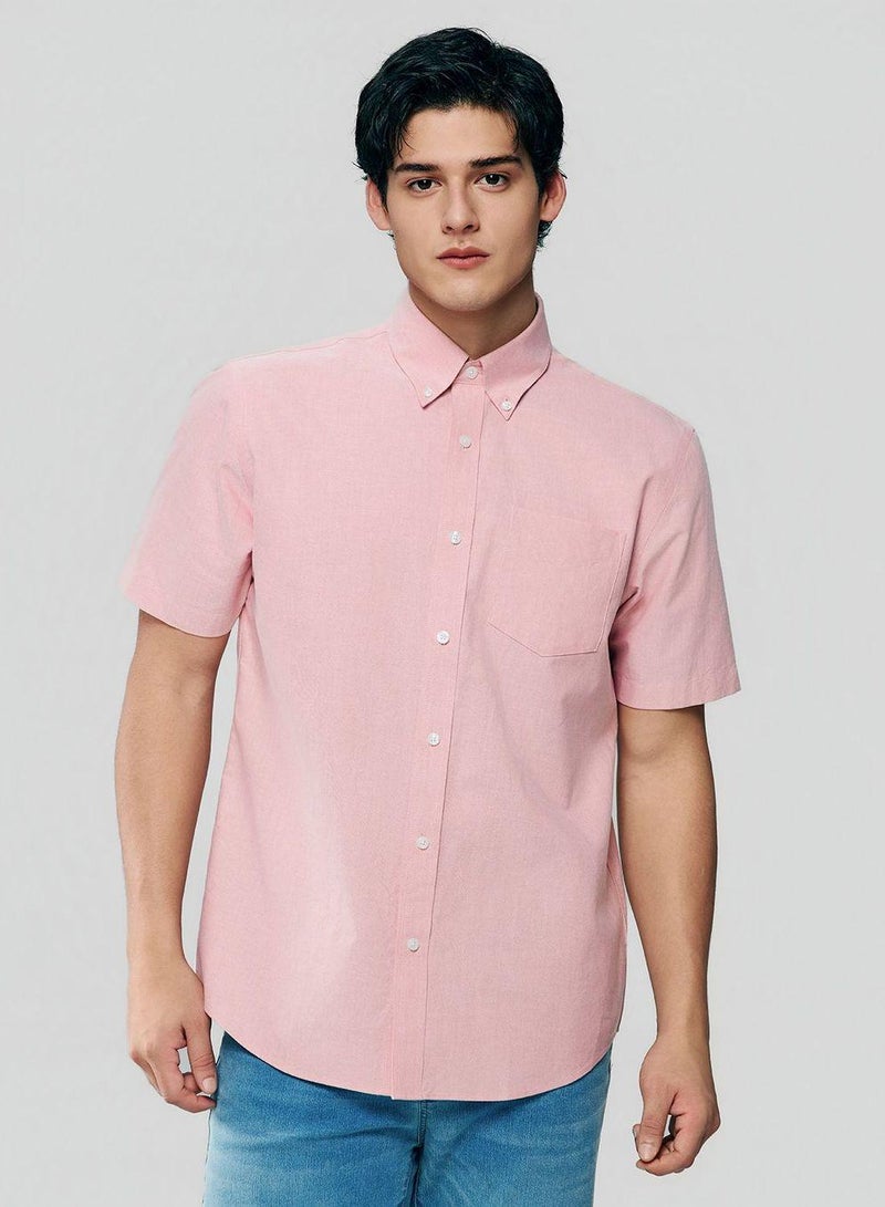 GIORDANO Men’s Regular Fit Wrinkle‑Free Short Sleeve Oxford Shirt - Image 1