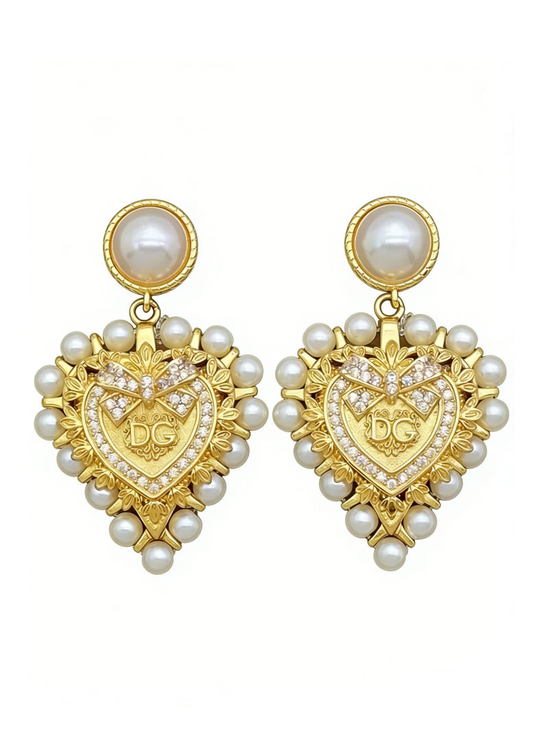 دي آند جي D&G DG Retro love Pearl earrings light luxury studded letter earrings court style dress earrings. - Image 4