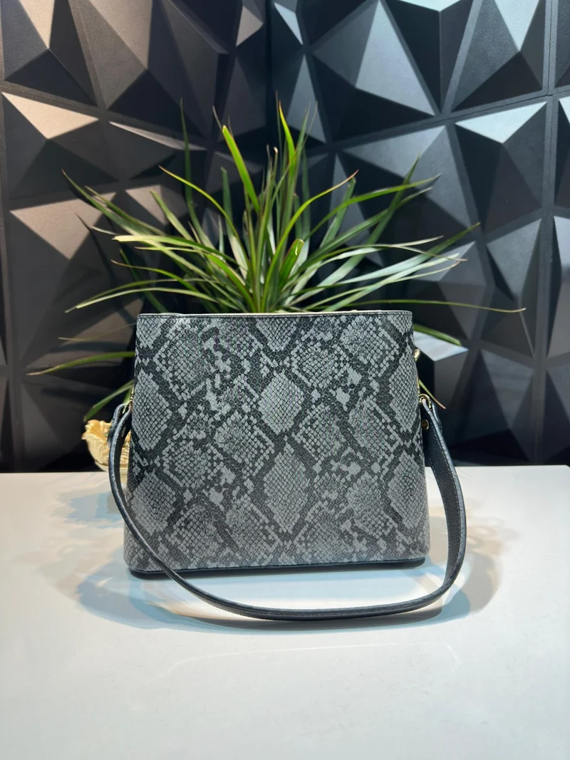 ARMINE ARM.361.GRİANT Special Color Konbin Leather Ladies Handbag Designed as Hand and Shoulder Bag