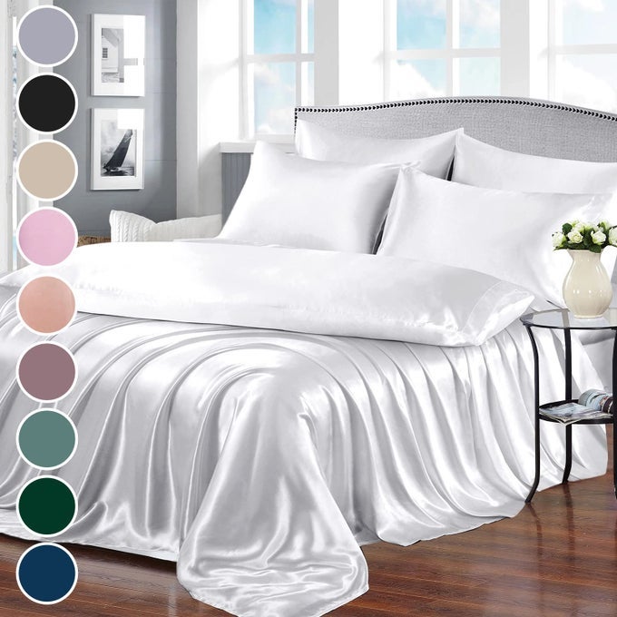 7PCS SATIN SHEETS QUEEN SIZE BED SET WHITE LUXURY SILKY BEDDING 1 DEEP POCKET FITTED SHEET 1 SOFT FLAT SHEET 4 PILLOWCASES 1 BODY PILLOWCASE