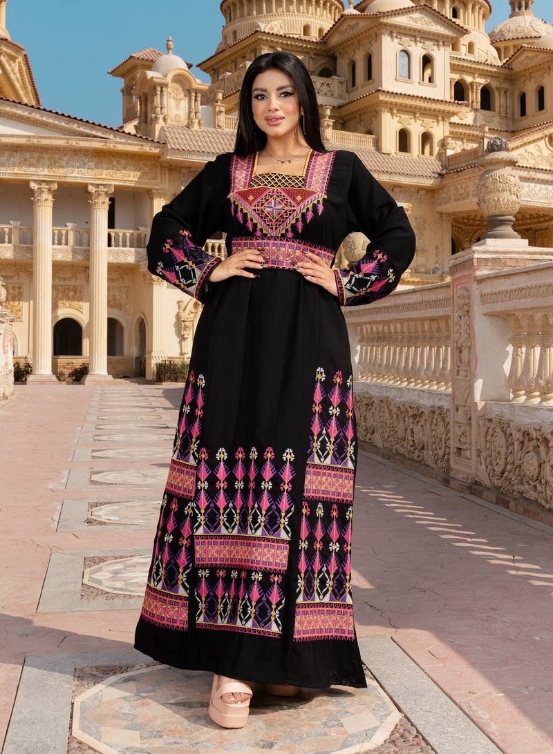 جلابية سعودية راقية مطرزة - Image 1