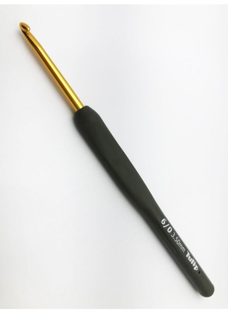Tulip Etimo 3.5 mm Size 6 Soft Handle Wool Crochet Hook 