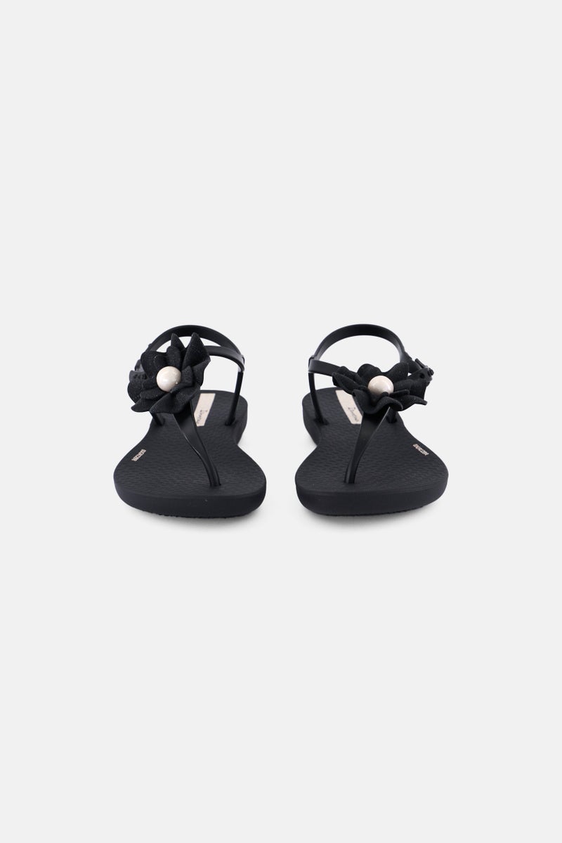 Ipanema Kids Girls Adjustable Buckle Fashion Slippers, Black  - Image 2
