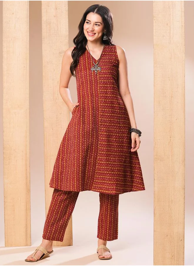 globus Globus All-Over Printed In Dobby A-Line Kurta with Pants Co-Ords