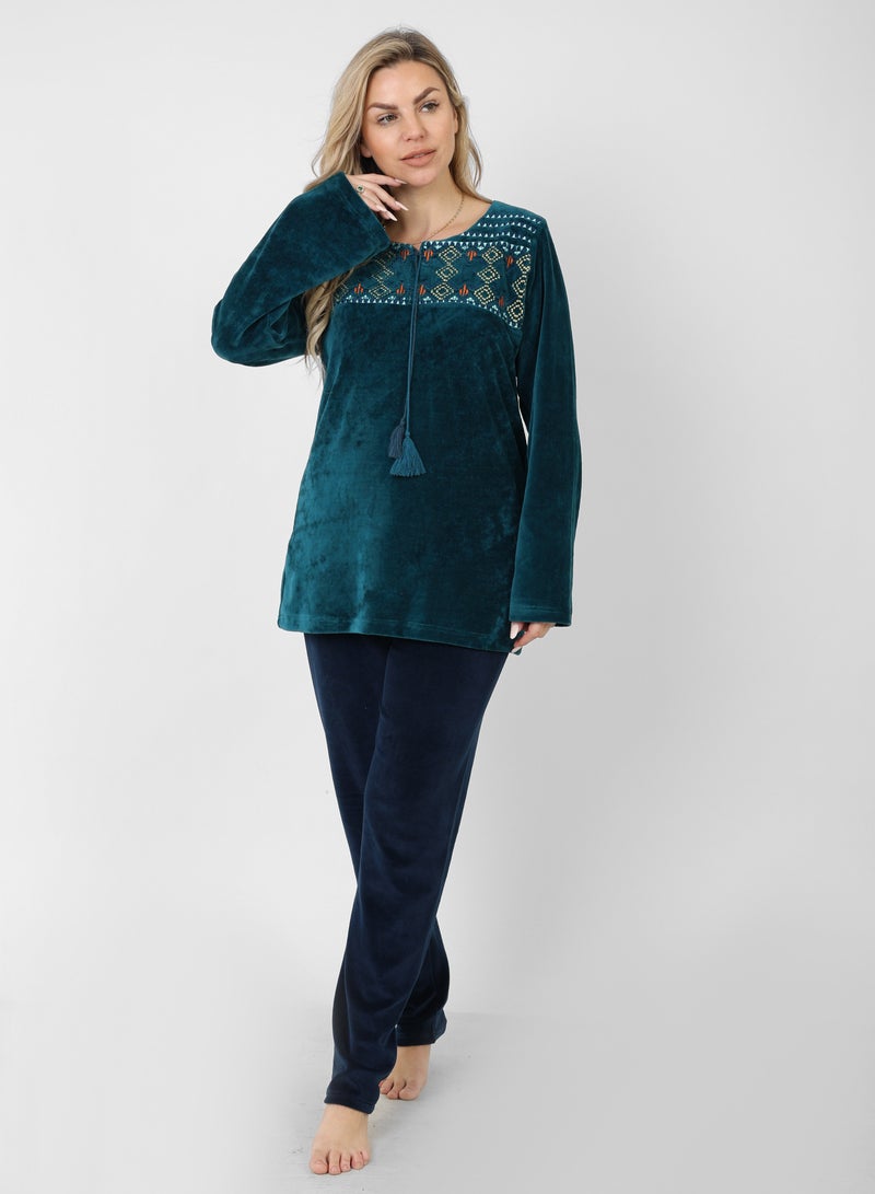 zecotex  Elegance in Every Stitch – Velvet Pajamas with Exquisite Embroidery  - Image 2