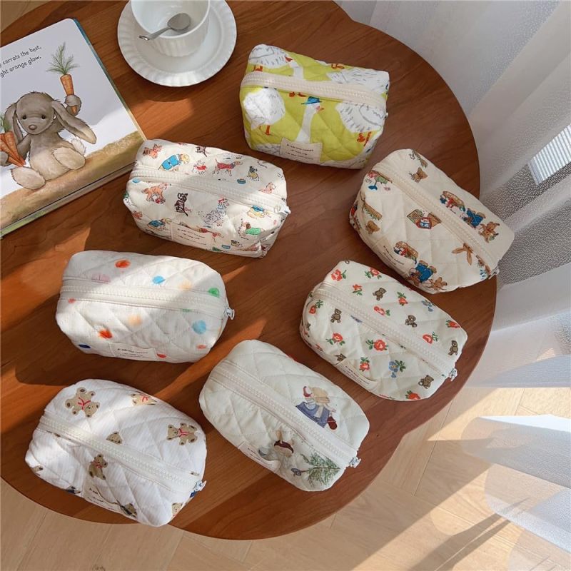 Cute Quilted Cotton Cosmetic Bag for Puppy Girl's Heart Travel Wash Storage Bag Thickened Shockproof White - Image 5