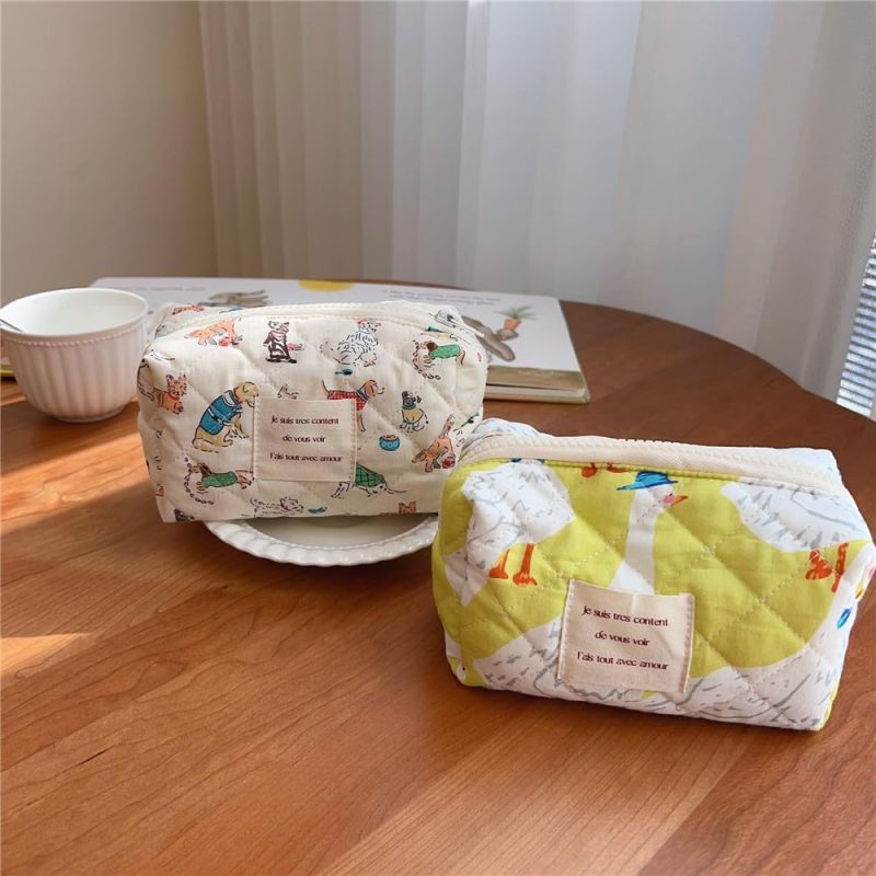Cute Quilted Cotton Cosmetic Bag for Puppy Girl's Heart Travel Wash Storage Bag Thickened Shockproof White - Image 4