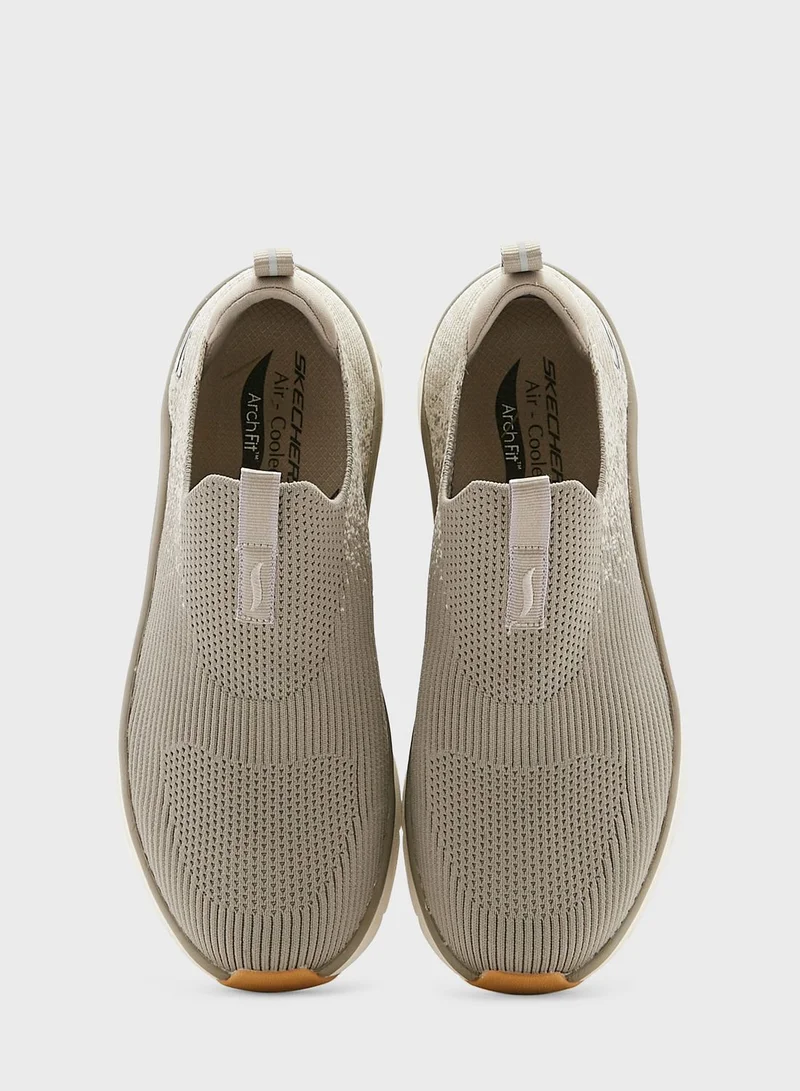 SKECHERS Arch Fit D'Lux