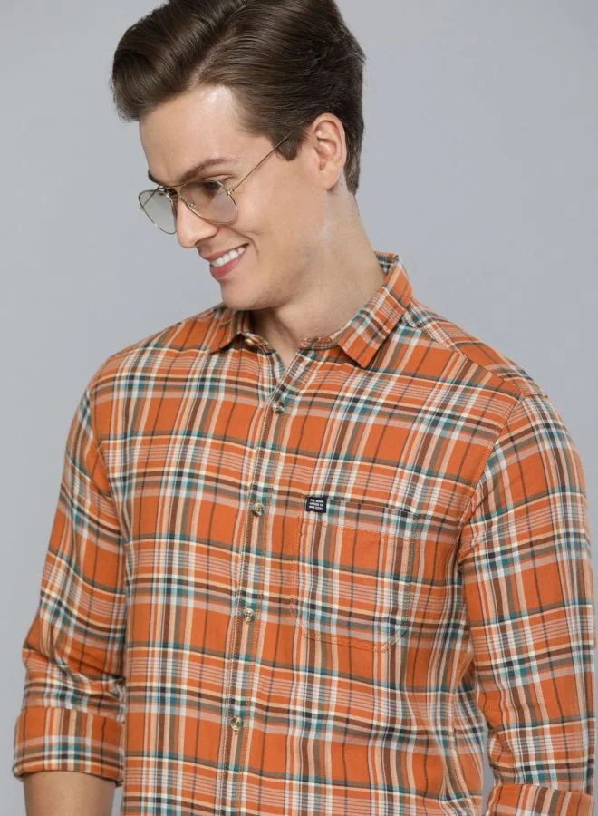 The Indian Garage Co Men Slim Fit Checkered Full Sleeves Cutaway Collar Casual Shirt