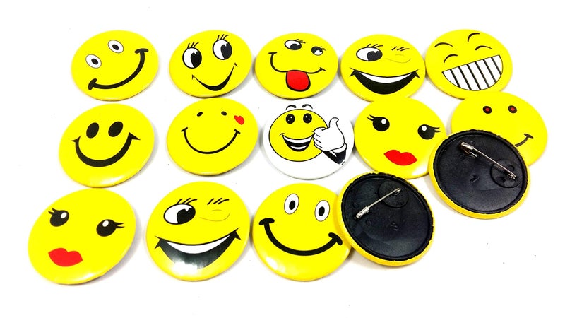 Evisha 15 pcs Smiley/Emoji Badge Pins - Image 2