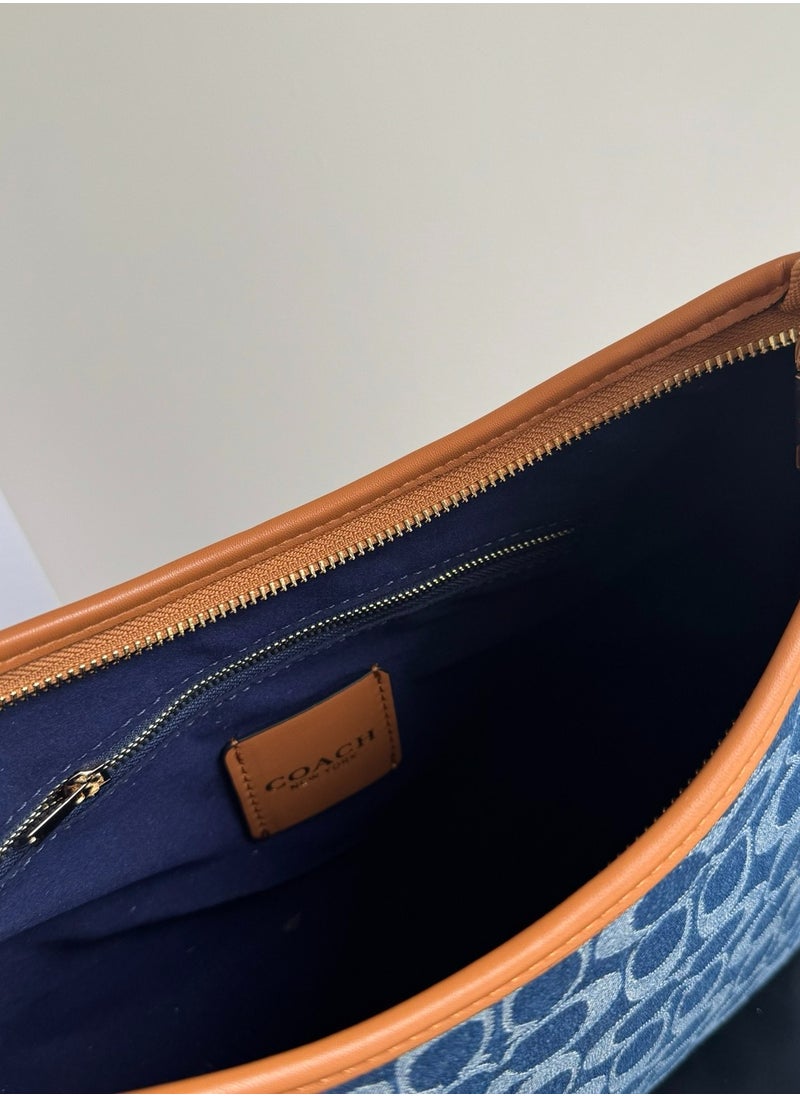 coachoutlet - Coach Laurel Shoulder Bag In Signature Canvas - Image 1
