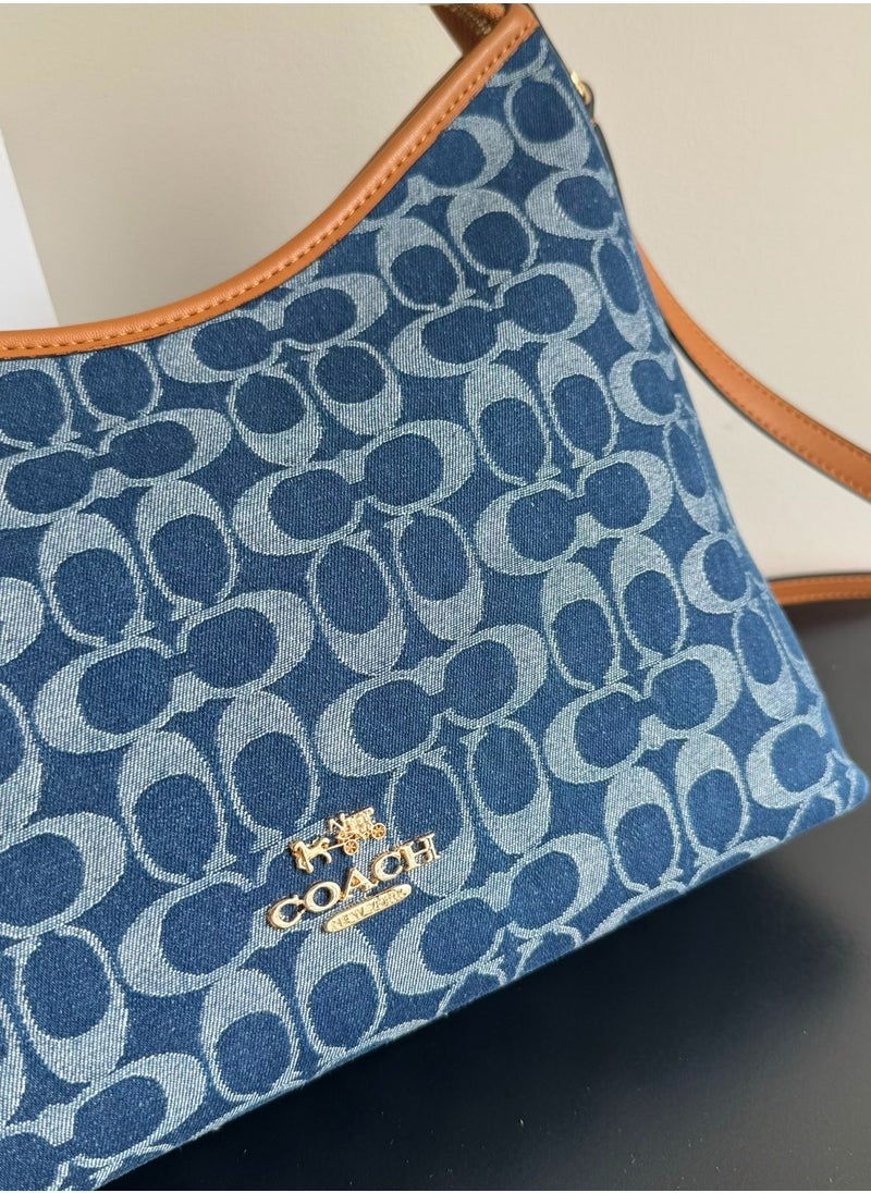 coachoutlet - Coach Laurel Shoulder Bag In Signature Canvas - Image 1