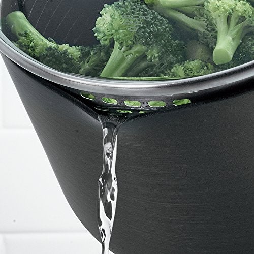 Calphalon Classic Nonstick Sauce Pan with Cover, 1.5 quart, Grey - Image 4