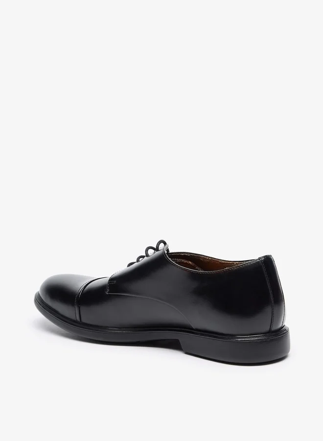 Le Confort Men Solid Derby Shoes with Lace-Up Closure