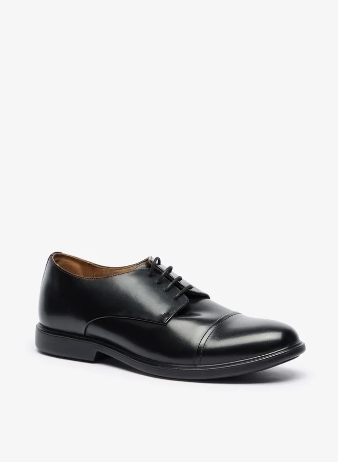 Le Confort Men Solid Derby Shoes with Lace-Up Closure