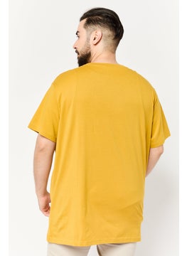 LEE Men Crew Neck Short Sleeves Brand Logo T-Shirt, Mustard  - Image 3