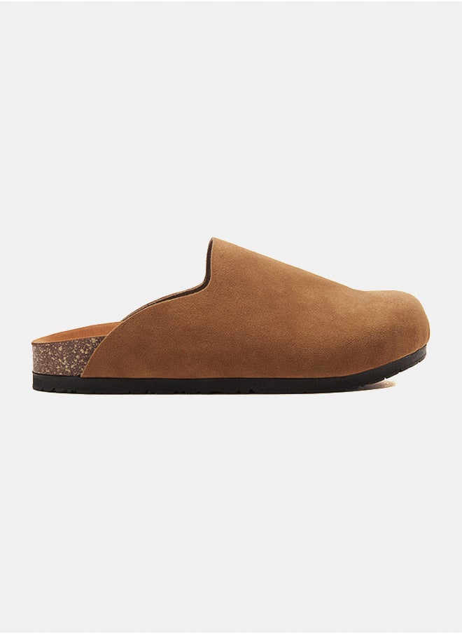 TGS - Low Clogs - Image 1