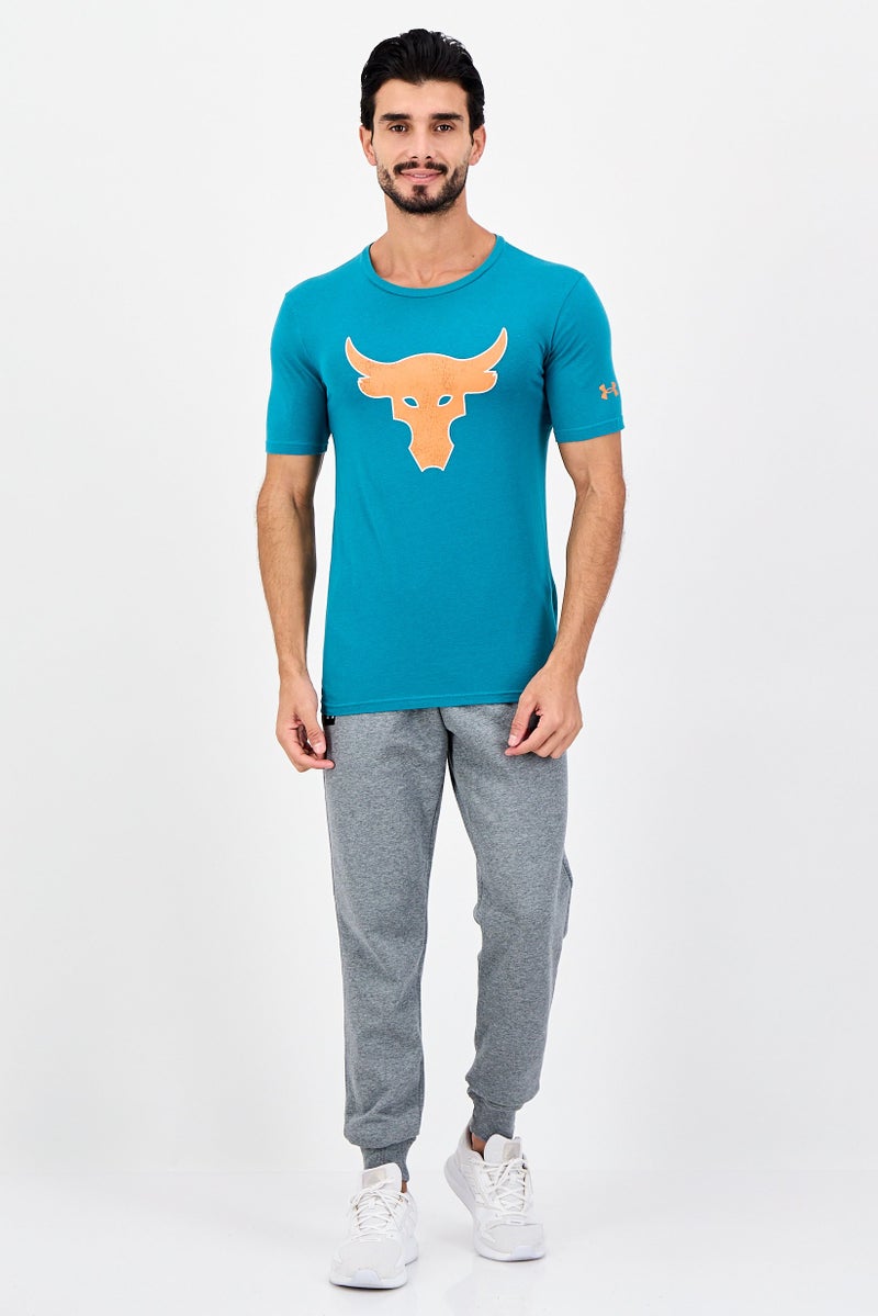 UNDER ARMOUR تي شيرت خارجي قصير الأكمام للرجال من أندر أرمور × مشروع روك، أخضر مزرق - Image 4
