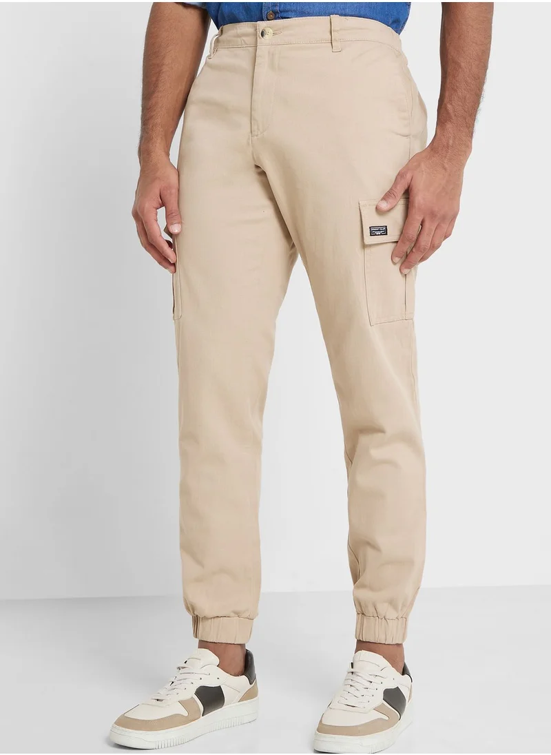 Thomas Scott Thomas Scott Men Comfort Mid-Rise Easy Wash Cargo Trousers