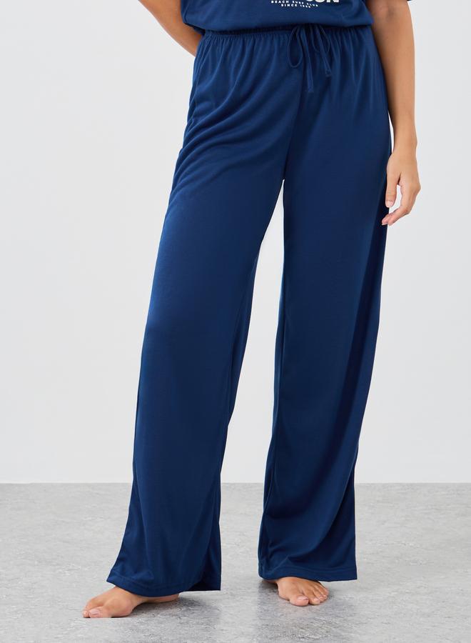 Styli Graphic Print Round Neck T-Shirt and Pyjama Set - Image 5