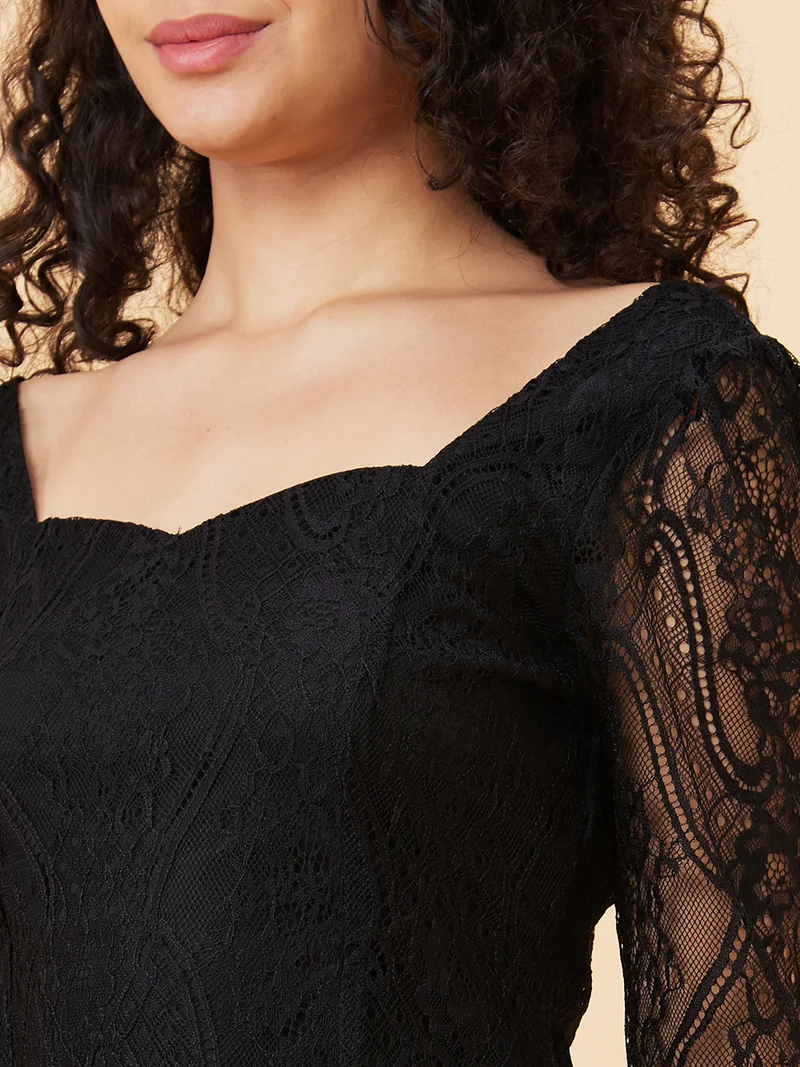 globus Women Sweetheart Neck Puff Sleeves Smocked Lace Party Top