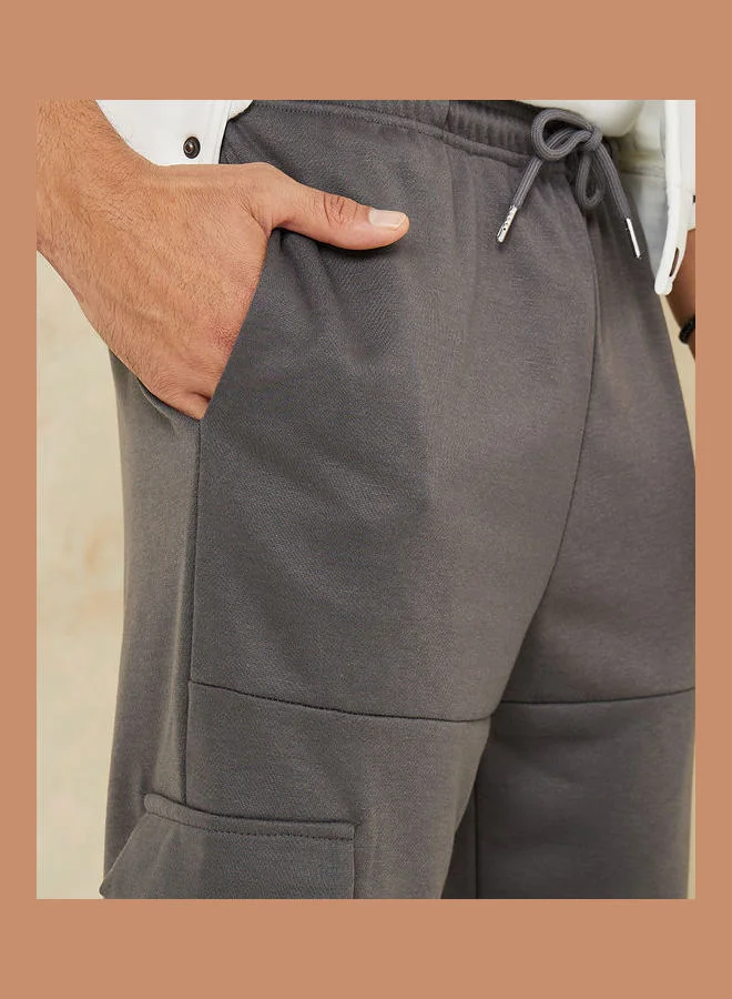 Styli Flap Pocket Detail Split Hem Cargo Jogger