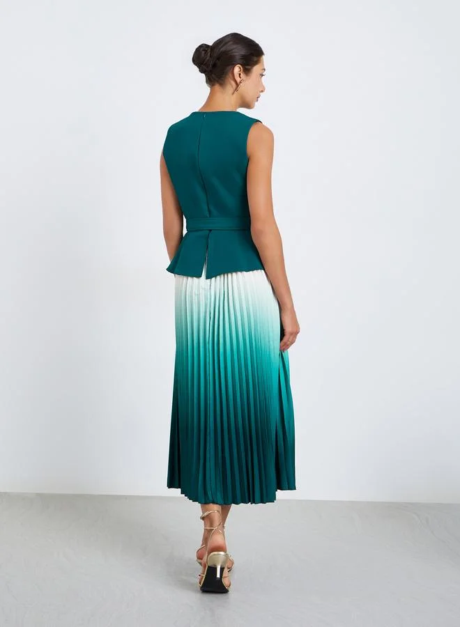 Styli Women Ombre Look Pleated A-Line Midi Dress