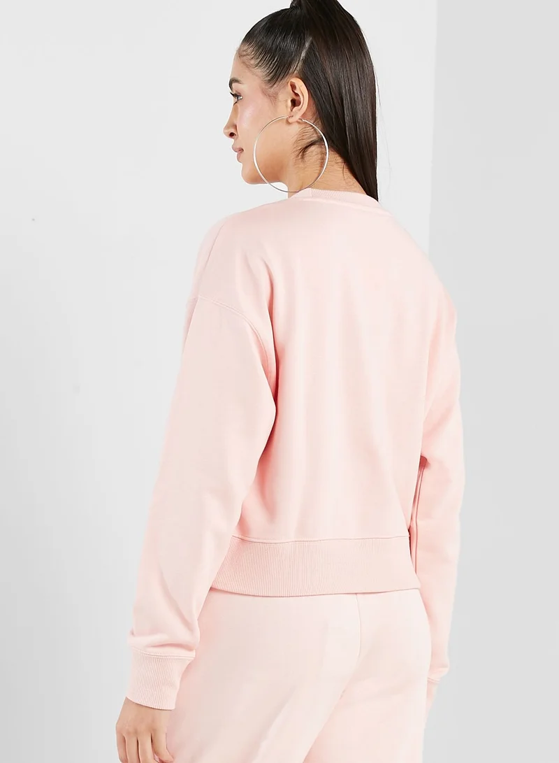 PUMA Classics Sweatshirt