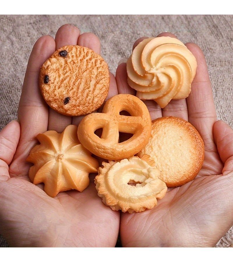 12 Pcs Random Cookie Ornaments Resin Material Home Kitchen Decoration Photography Props - Image 1