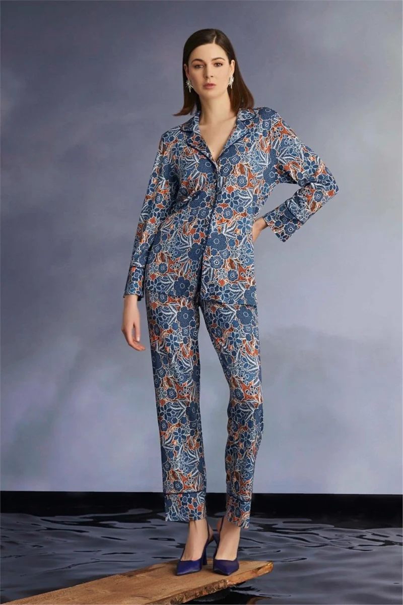 Monamise 22130 Women's Long Sleeve Front Buttoned Pajama Set-Navy Blue