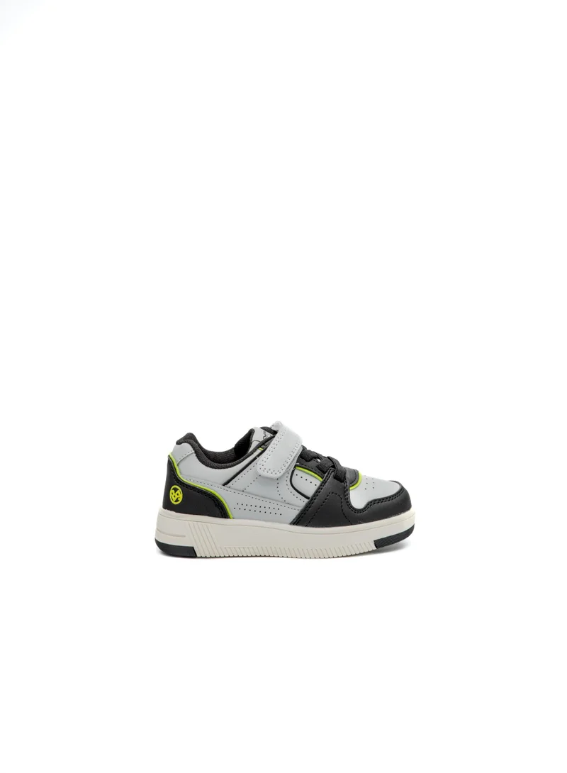 Bata Casual Strap Sneaker